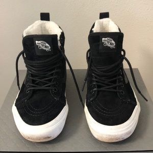 Hi Top Vans black suede faux fur lined shoes